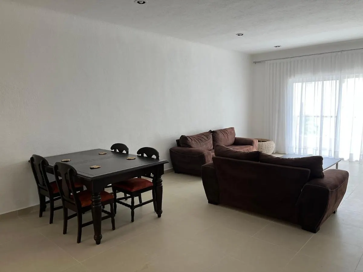 Thelmar Playa Mamitas Apartment Playa del Carmen Messico